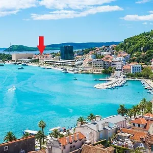 Apartment Skenza's Loft Near And Center, Split